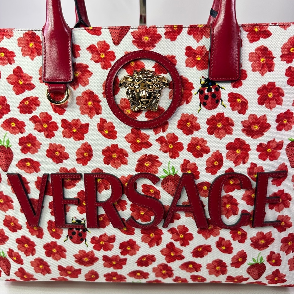 NEW! Large Versace Medusa Strawberry Fields Tote - Picture 2 of 13